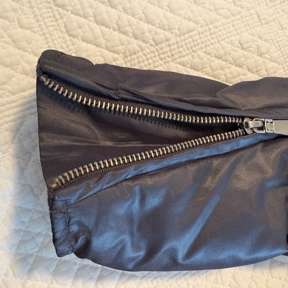 VINCE CAMUTO DOWN COAT🖤 - Picture 9 of 10